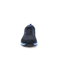 dunkelblaue Sportschuhe von Camp David