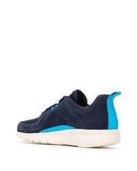 dunkelblaue Sportschuhe von Camper