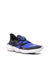 dunkelblaue Sportschuhe von Nike