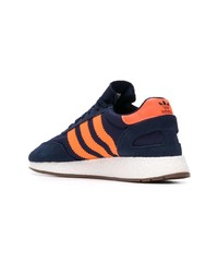 dunkelblaue Sportschuhe von adidas