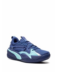 dunkelblaue Sportschuhe von Puma