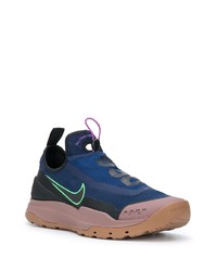 dunkelblaue Sportschuhe von Nike