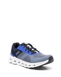 dunkelblaue Sportschuhe von ON Running