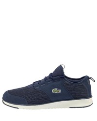 dunkelblaue Sportschuhe von Lacoste