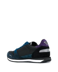 dunkelblaue Sportschuhe von Emporio Armani