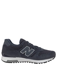 dunkelblaue Sportschuhe von New Balance