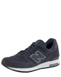 dunkelblaue Sportschuhe von New Balance