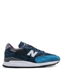 dunkelblaue Sportschuhe von New Balance