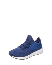 dunkelblaue Sportschuhe von New Balance