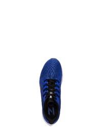 dunkelblaue Sportschuhe von Nike