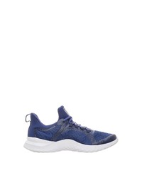 dunkelblaue Sportschuhe von Nike