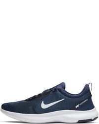 dunkelblaue Sportschuhe von Nike