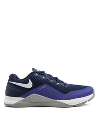 dunkelblaue Sportschuhe von Nike