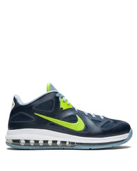 dunkelblaue Sportschuhe von Nike