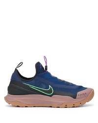 dunkelblaue Sportschuhe von Nike