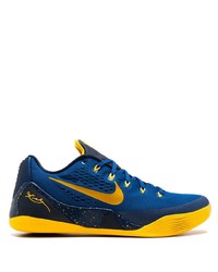 dunkelblaue Sportschuhe von Nike