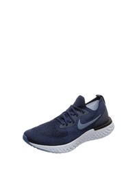 dunkelblaue Sportschuhe von Nike