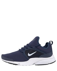 dunkelblaue Sportschuhe von Nike Sportswear