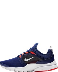 dunkelblaue Sportschuhe von Nike Sportswear