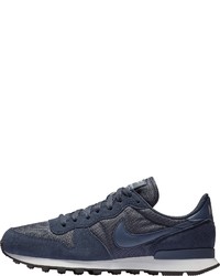 dunkelblaue Sportschuhe von Nike Sportswear