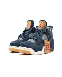 dunkelblaue Sportschuhe von Jordan