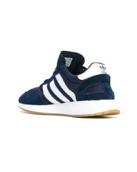 dunkelblaue Sportschuhe von adidas