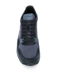 dunkelblaue Sportschuhe von Emporio Armani