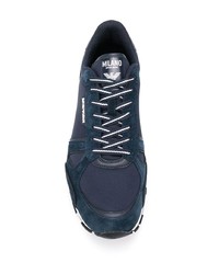 dunkelblaue Sportschuhe von Emporio Armani