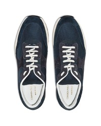 dunkelblaue Sportschuhe von Common Projects