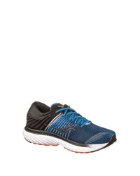 dunkelblaue Sportschuhe von Saucony