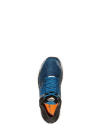 dunkelblaue Sportschuhe von Saucony