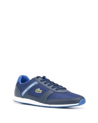 dunkelblaue Sportschuhe von Lacoste