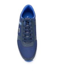 dunkelblaue Sportschuhe von Lacoste