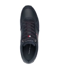 dunkelblaue Sportschuhe von Tommy Hilfiger