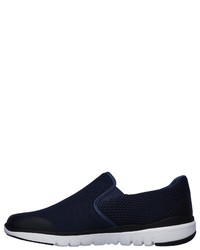 dunkelblaue Sportschuhe von Skechers