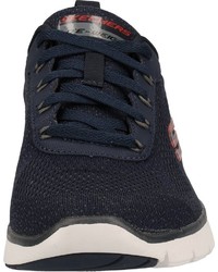 dunkelblaue Sportschuhe von Skechers