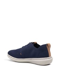 dunkelblaue Sportschuhe von Clarks Originals