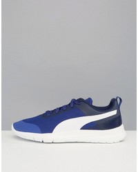 dunkelblaue Sportschuhe von Puma