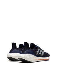 dunkelblaue Sportschuhe von adidas