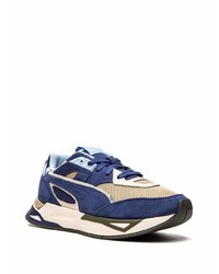 dunkelblaue Sportschuhe von Puma