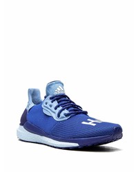 dunkelblaue Sportschuhe von adidas