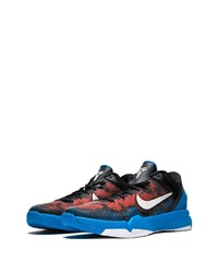 dunkelblaue Sportschuhe von Nike