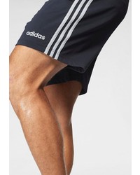 dunkelblaue Sportshorts von adidas