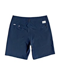 dunkelblaue Sportshorts von Quiksilver