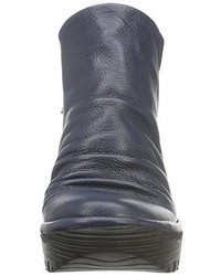 dunkelblaue Stiefel von Fly London