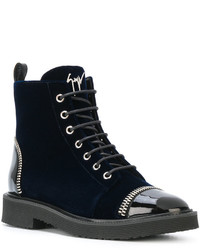 dunkelblaue Stiefel von Giuseppe Zanotti Design