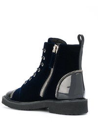 dunkelblaue Stiefel von Giuseppe Zanotti Design