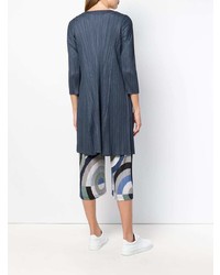 dunkelblaue Strickjacke mit einer offenen Front von Pleats Please By Issey Miyake