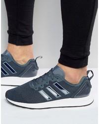 dunkelblaue Turnschuhe von adidas