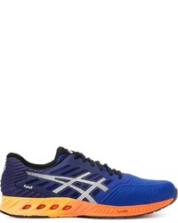 dunkelblaue Turnschuhe von Asics